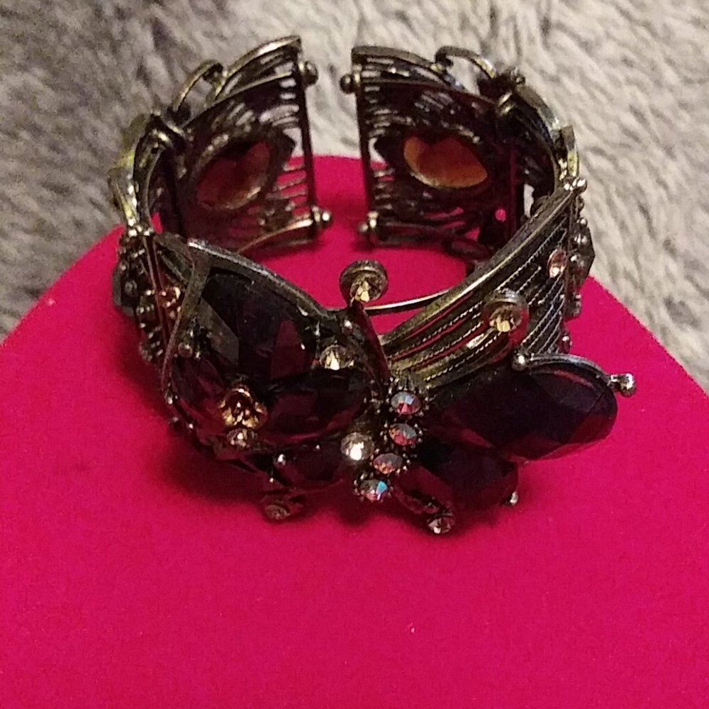 Butterfly Wrap Bracelet - Picture 4 of 6